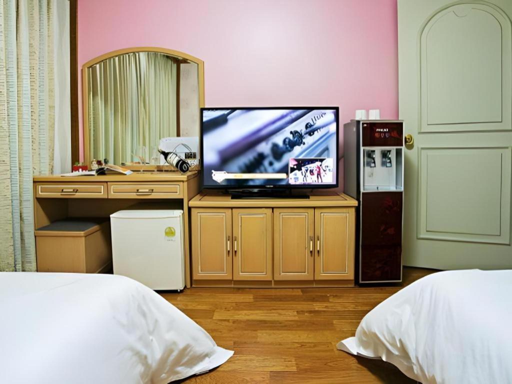 Emerald Hotel Jeju Ngoại thất bức ảnh