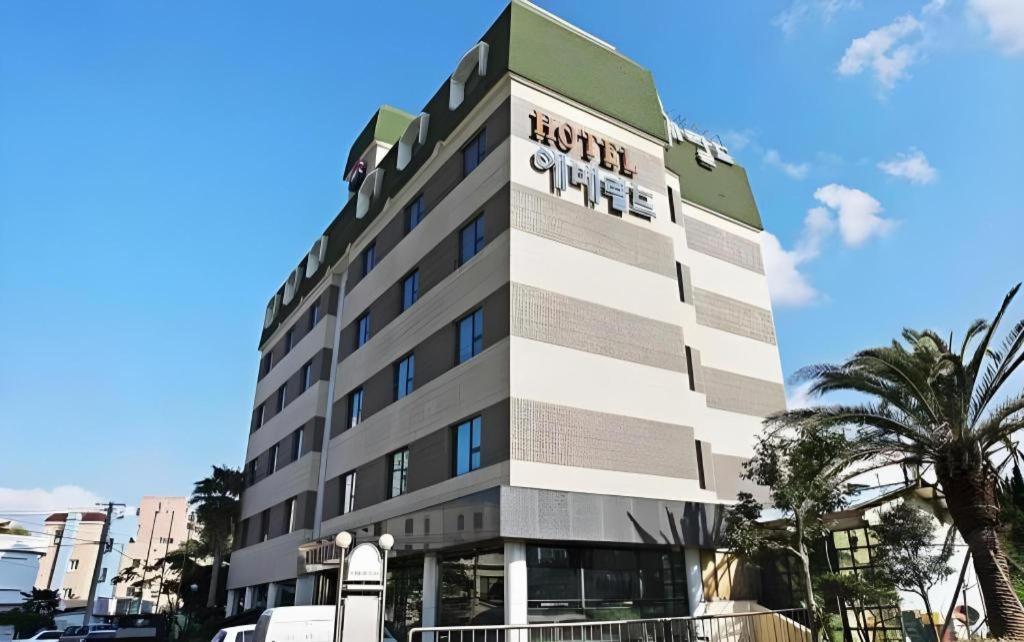 Emerald Hotel Jeju Ngoại thất bức ảnh
