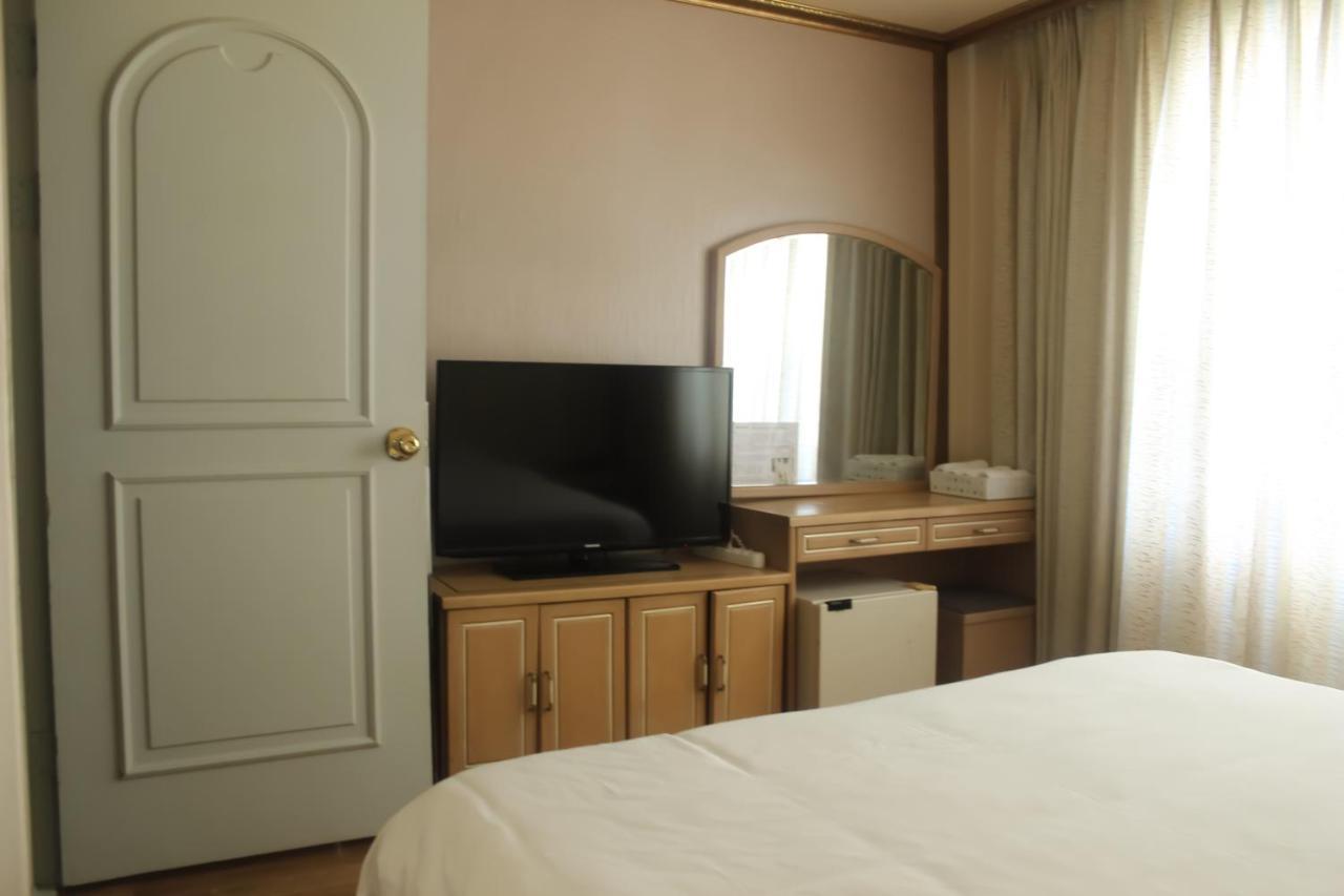 Emerald Hotel Jeju Ngoại thất bức ảnh