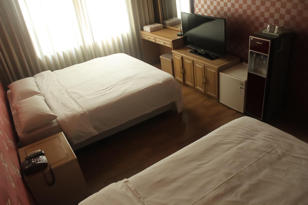 Emerald Hotel Jeju Ngoại thất bức ảnh