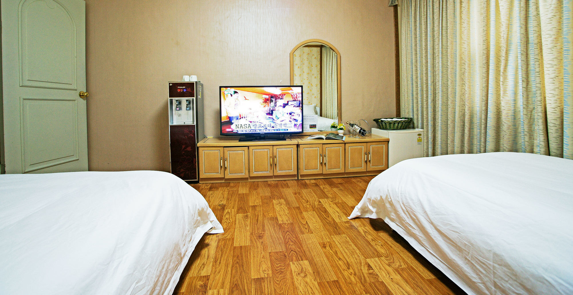 Emerald Hotel Jeju Ngoại thất bức ảnh